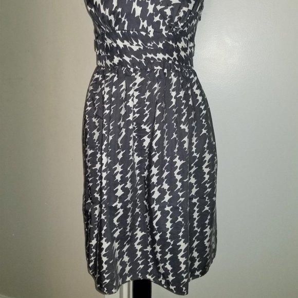 Silk & Cotton Gray/White Patterned Dress - 2P - Picture 3 of 5